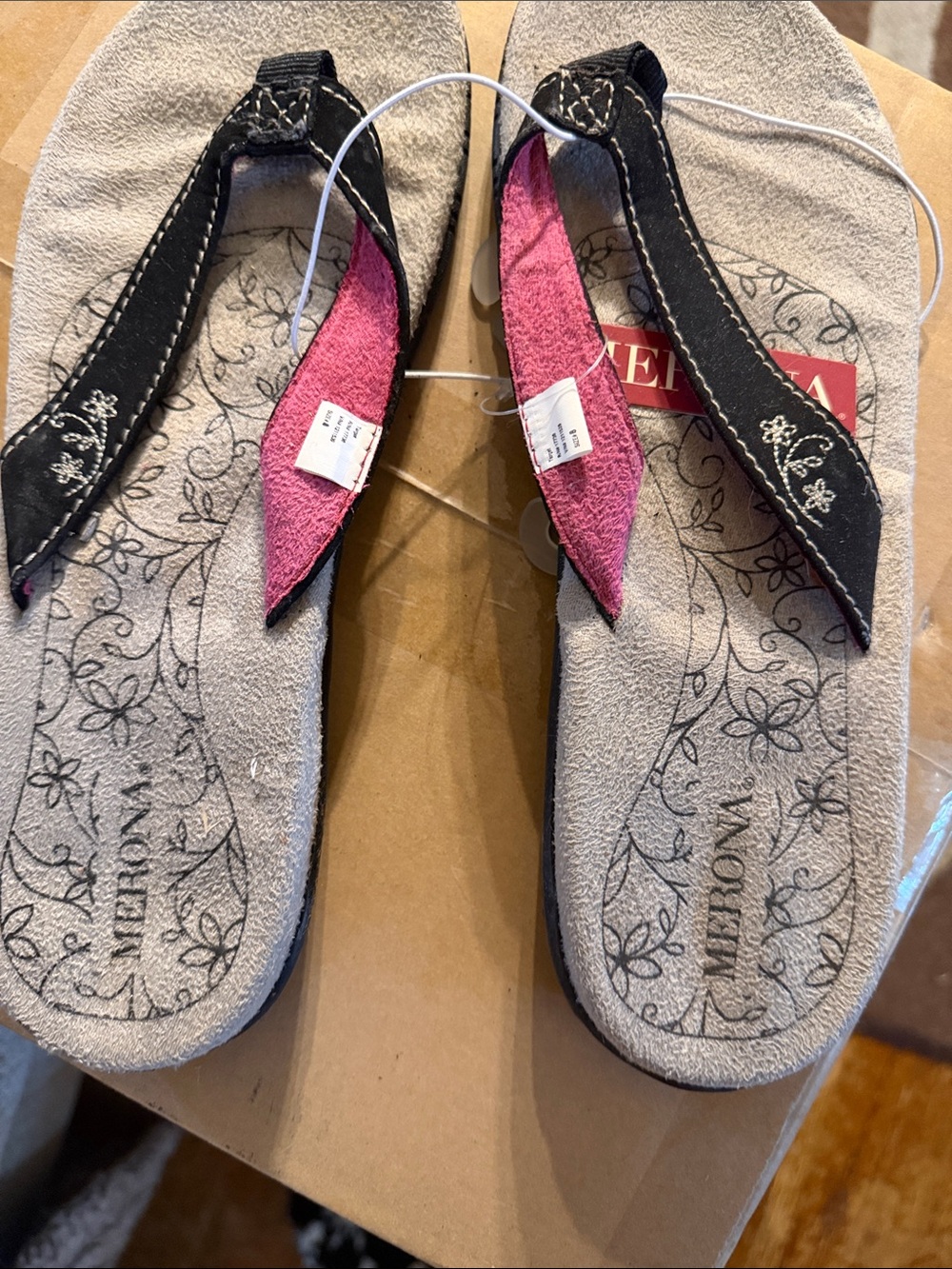 Merona Black and Pink Floral Memory Foam Women's Flip Flops